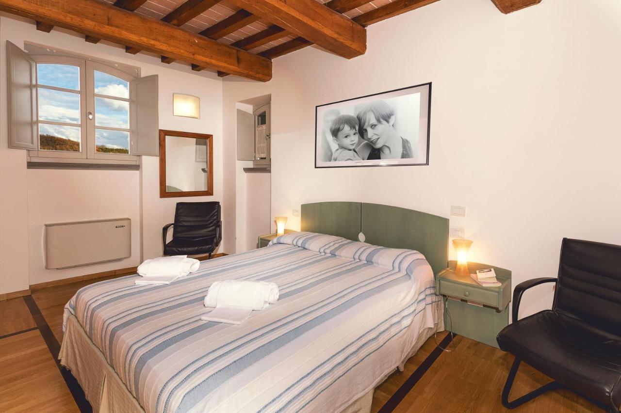 Tenuta Borgo San Michele 구비오 외부 사진