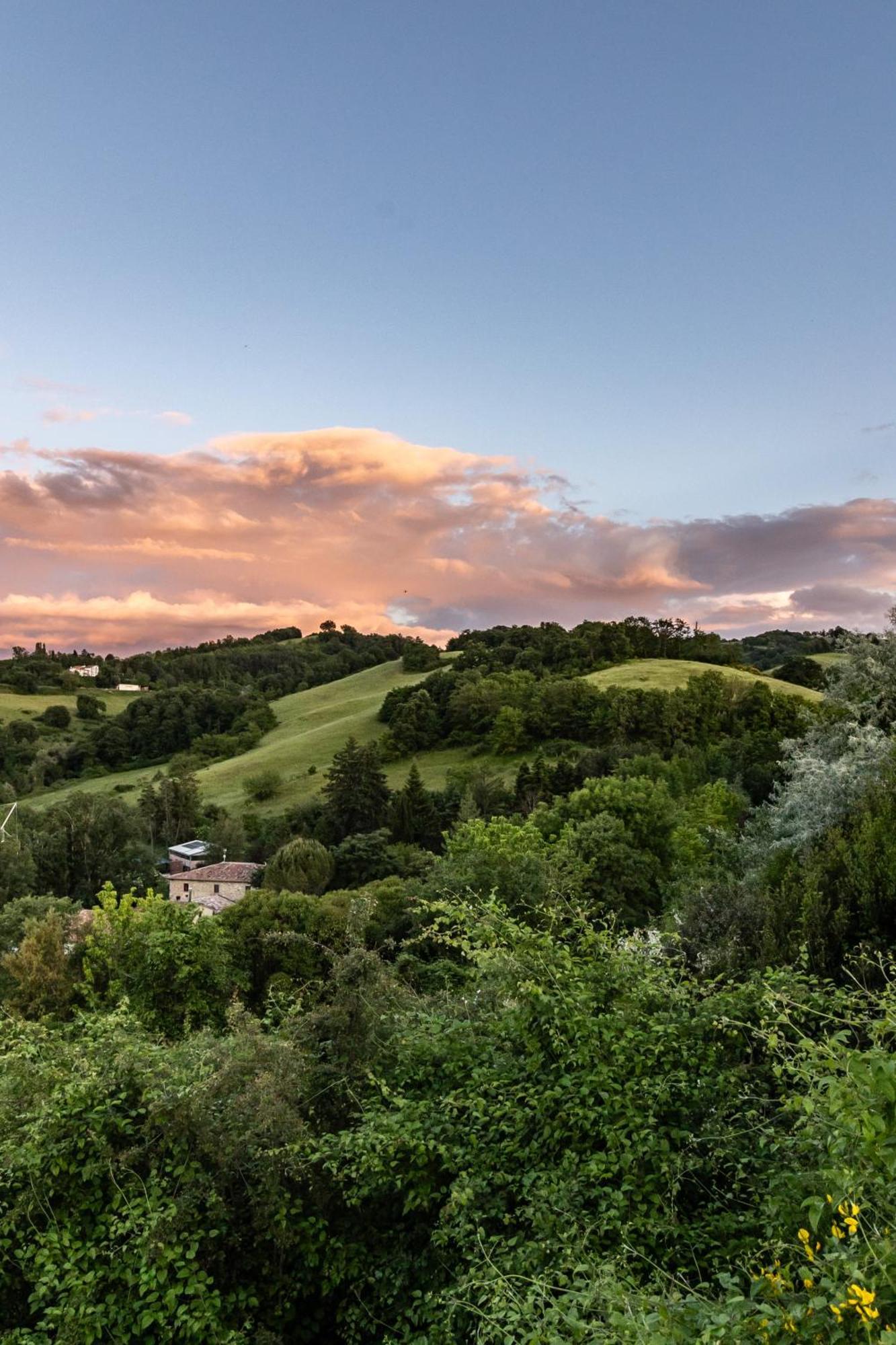 Tenuta Borgo San Michele 구비오 외부 사진