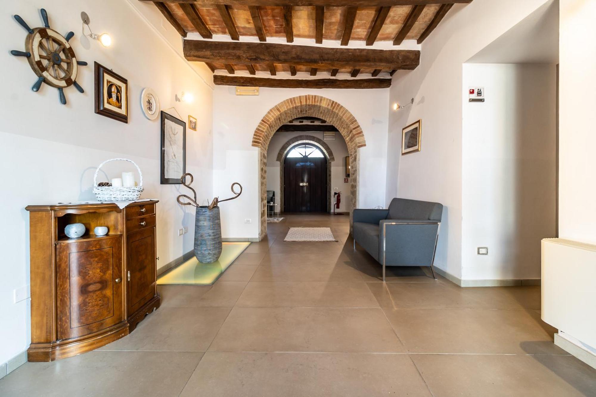 Tenuta Borgo San Michele 구비오 외부 사진