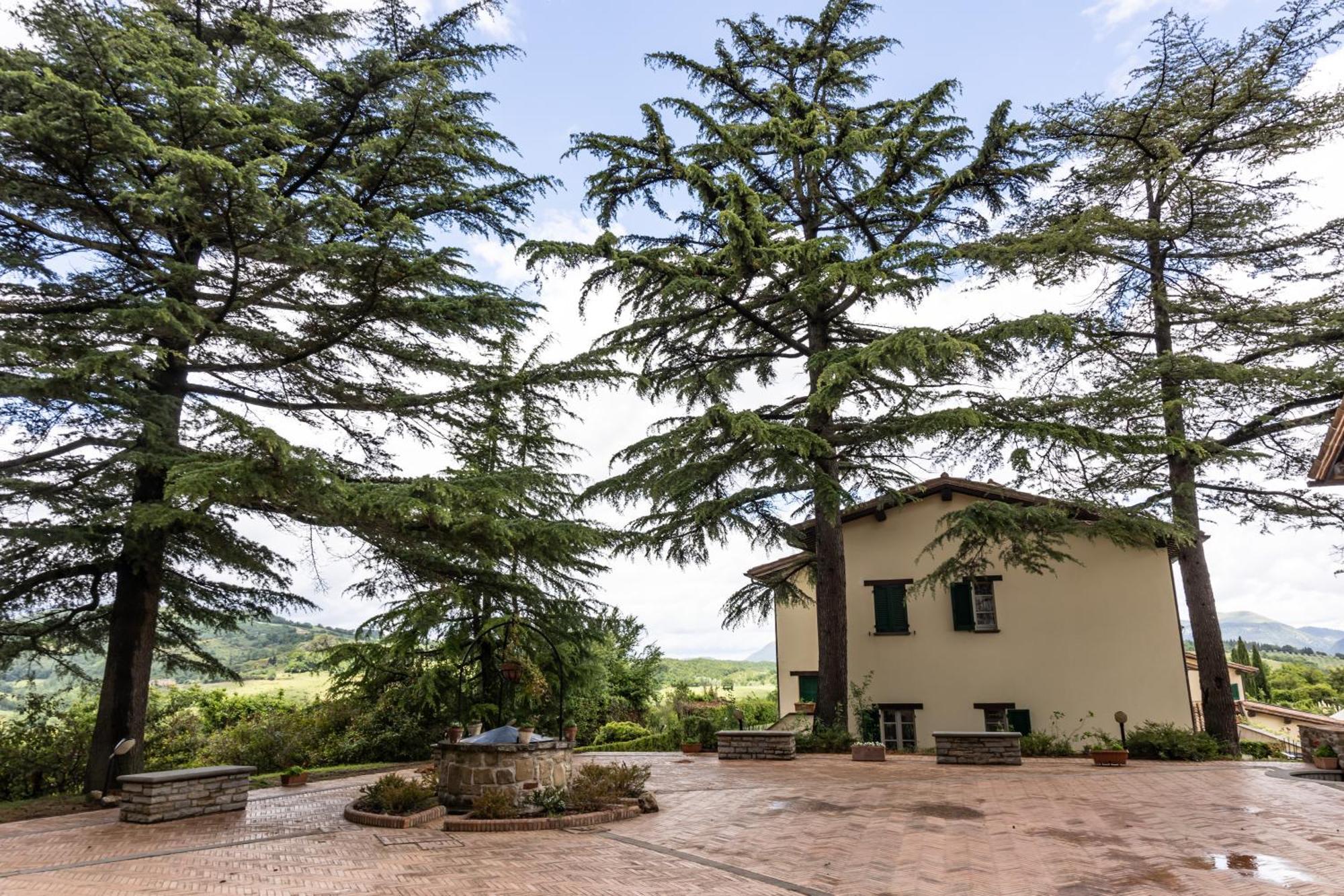 Tenuta Borgo San Michele 구비오 외부 사진
