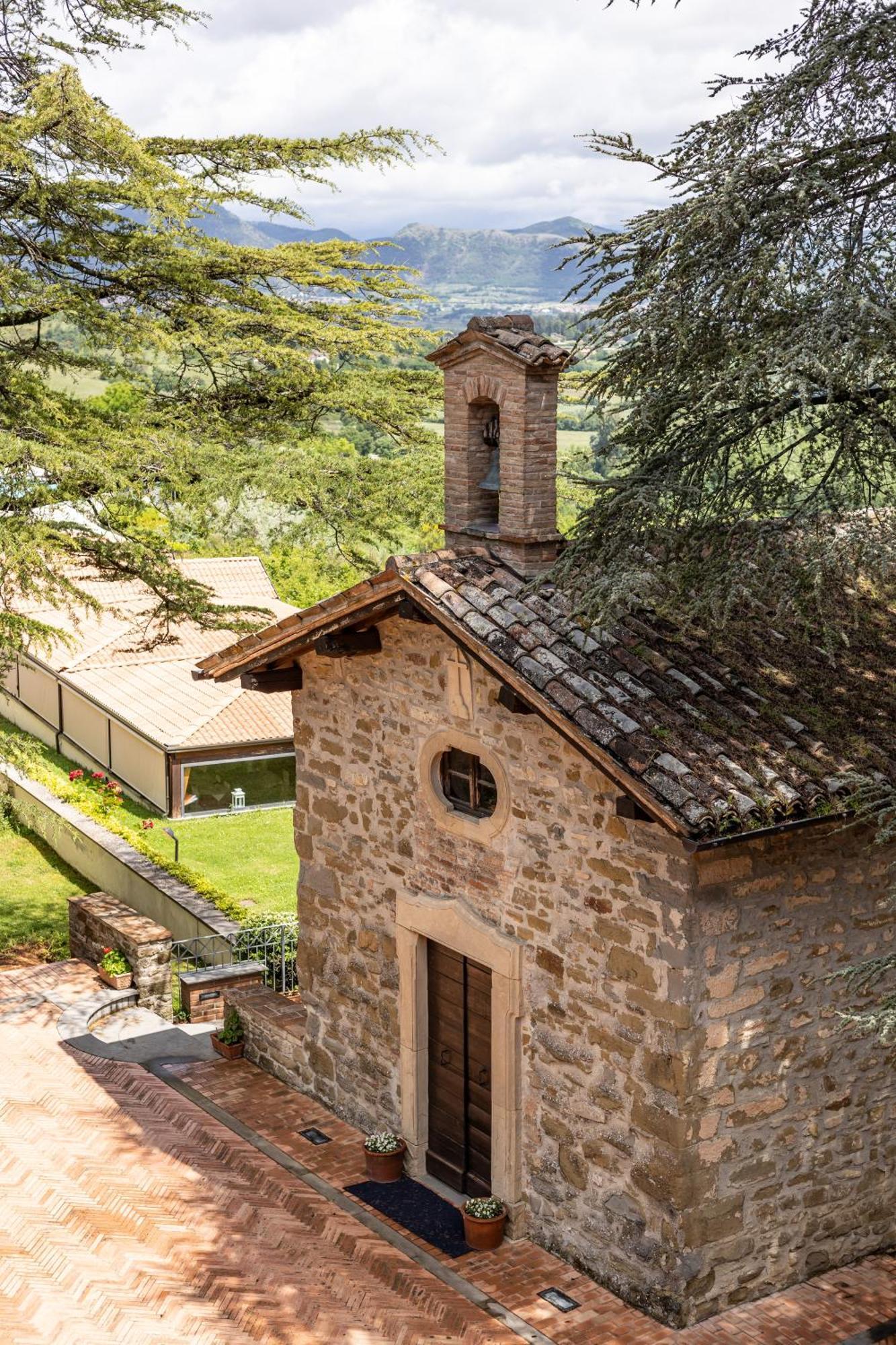 Tenuta Borgo San Michele 구비오 외부 사진